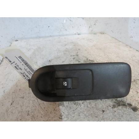 Interrupteur de leve vitre avant droit RENAULT SCENIC 2