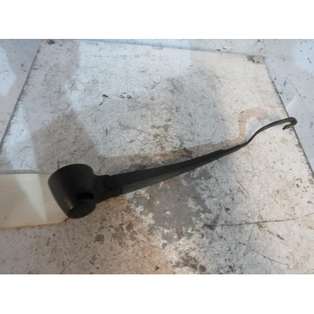 Bras essuie glace arriere SEAT LEON 1