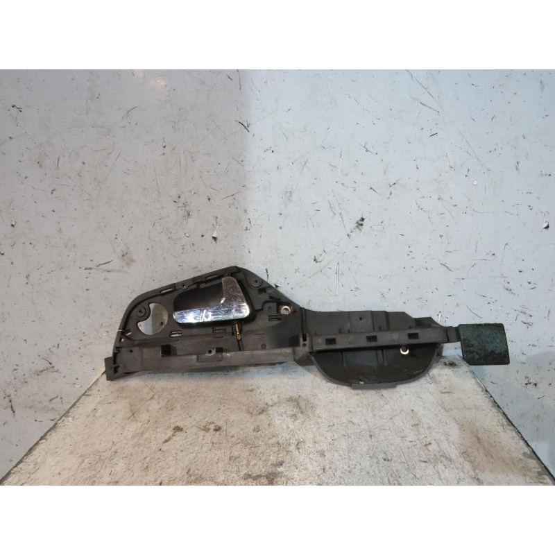Poignee interieur arriere droit SEAT IBIZA 2 Photo n°1