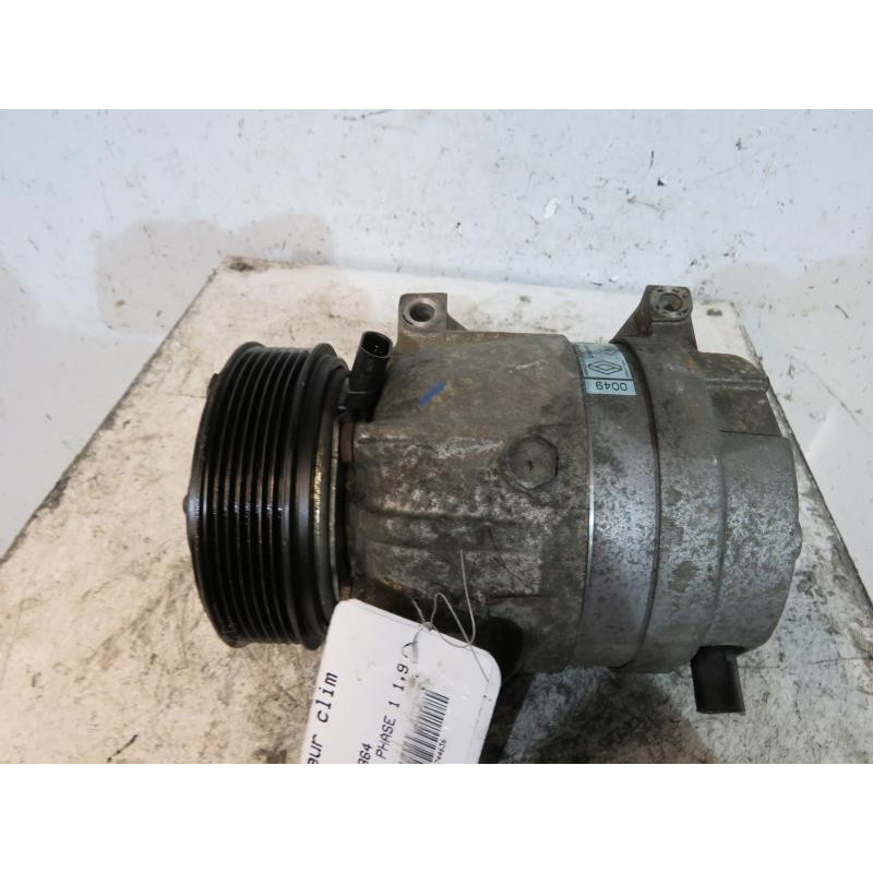 Compresseur clim RENAULT LAGUNA 2 Photo n°1