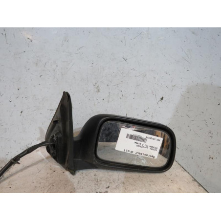 Retroviseur droit NISSAN PRIMERA 2