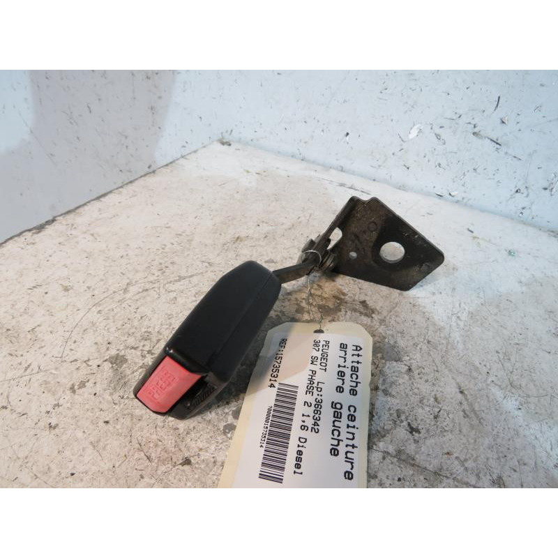 Attache ceinture arriere gauche PEUGEOT 307 Photo n°1