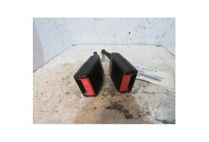 Attache ceinture arriere droit OPEL CORSA C Photo n°1