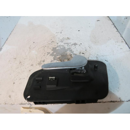 Poignee interieur arriere droit OPEL CORSA C