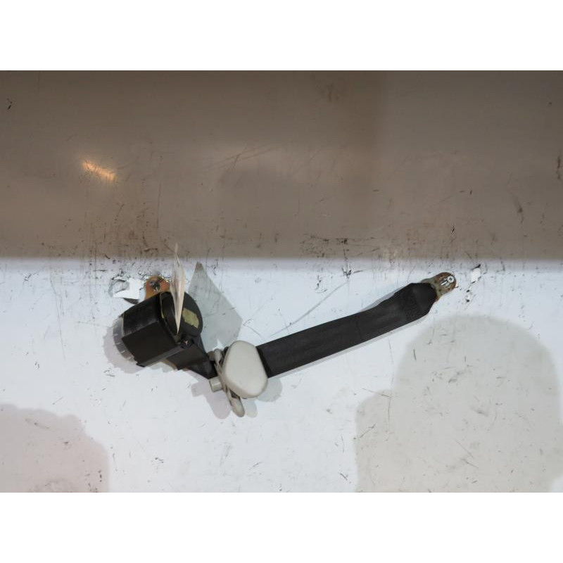 Ceinture arriere gauche VOLKSWAGEN GOLF 4 Photo n°1
