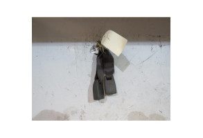 Attache ceinture arriere droit MAZDA PREMACY Photo n°1