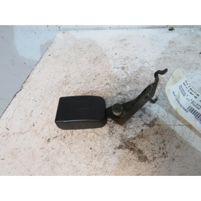 Attache ceinture arriere droit RENAULT MEGANE 2 Photo n°1