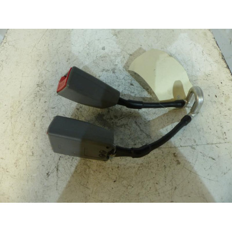 Attache ceinture arriere gauche CITROEN C5 1