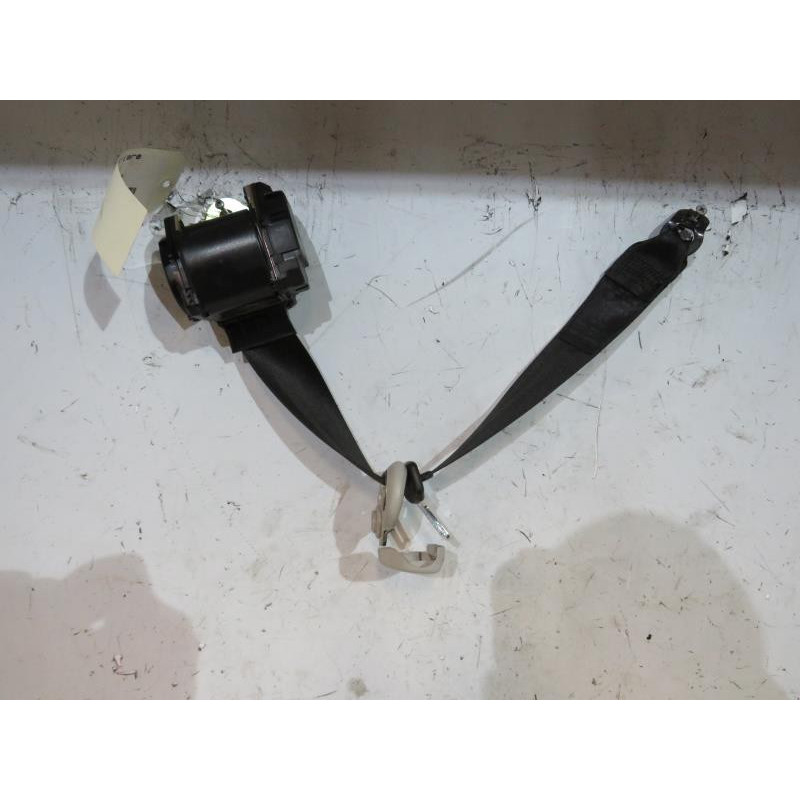Ceinture arriere gauche VOLKSWAGEN GOLF 4 Photo n°1