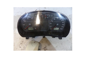 Compteur VOLKSWAGEN POLO 4 Photo n°1