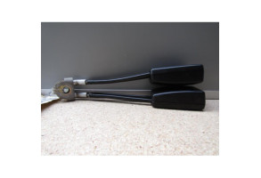Attache ceinture arriere gauche SEAT TOLEDO 2 Photo n°1