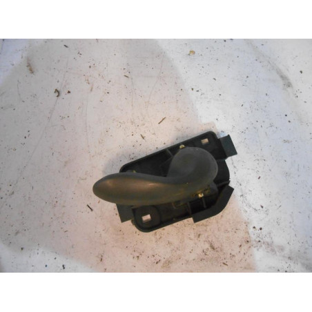 Poignee interieur arriere droit FIAT PUNTO 2