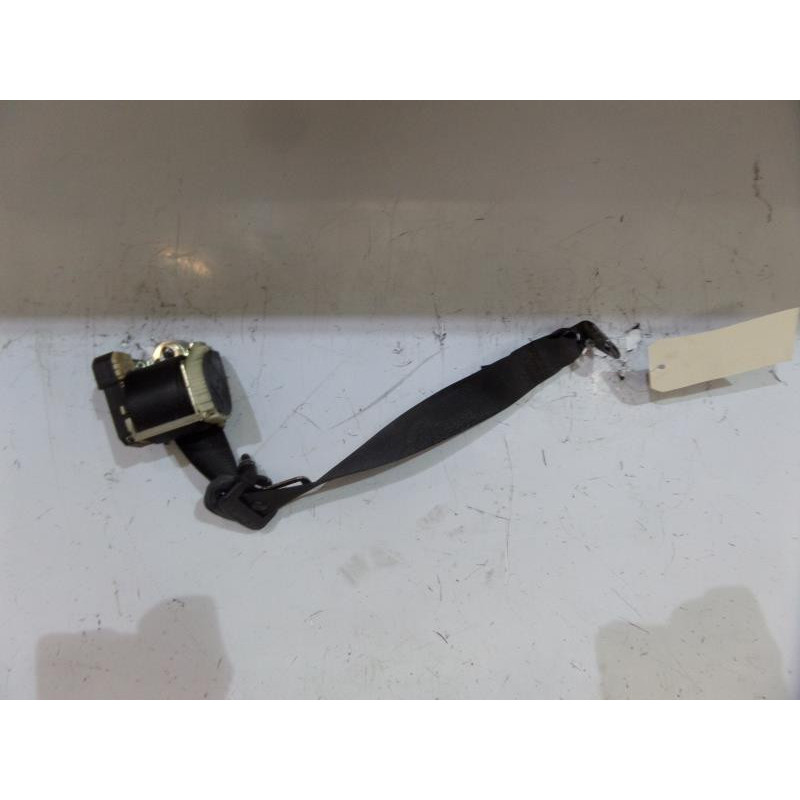 Ceinture arriere droit OPEL CORSA C Photo n°1
