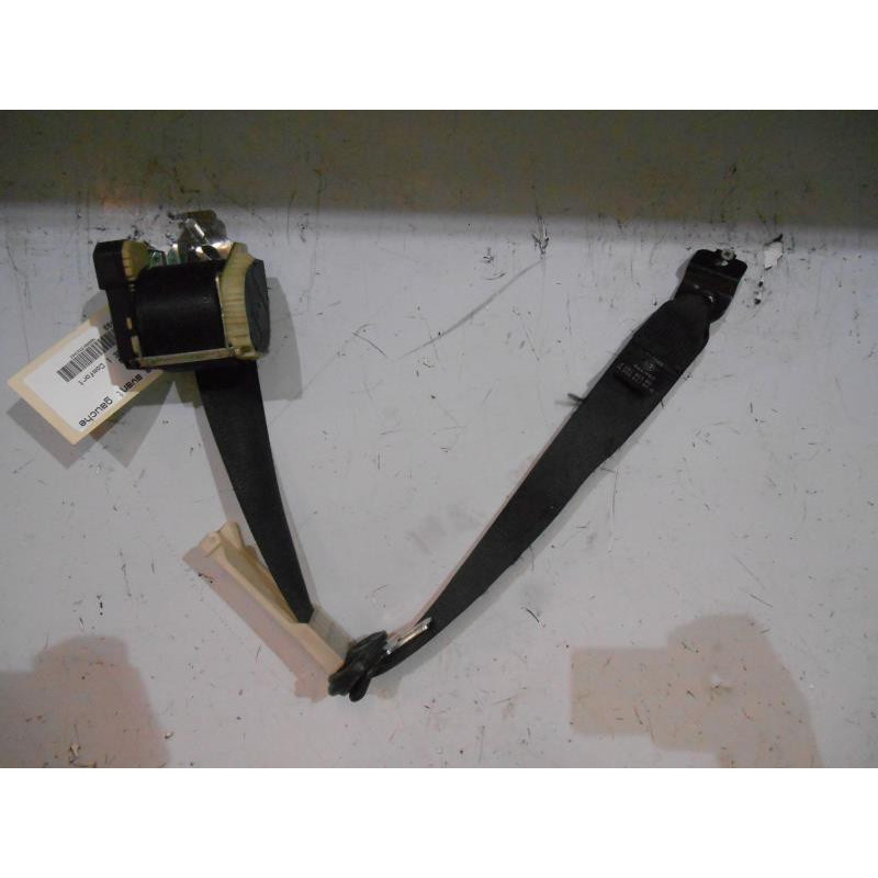 Ceinture avant gauche OPEL CORSA C Photo n°1
