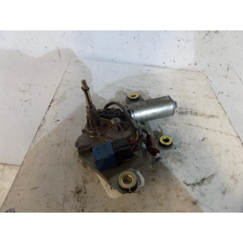 Moteur essuie glace arriere PEUGEOT 406 Photo n°1