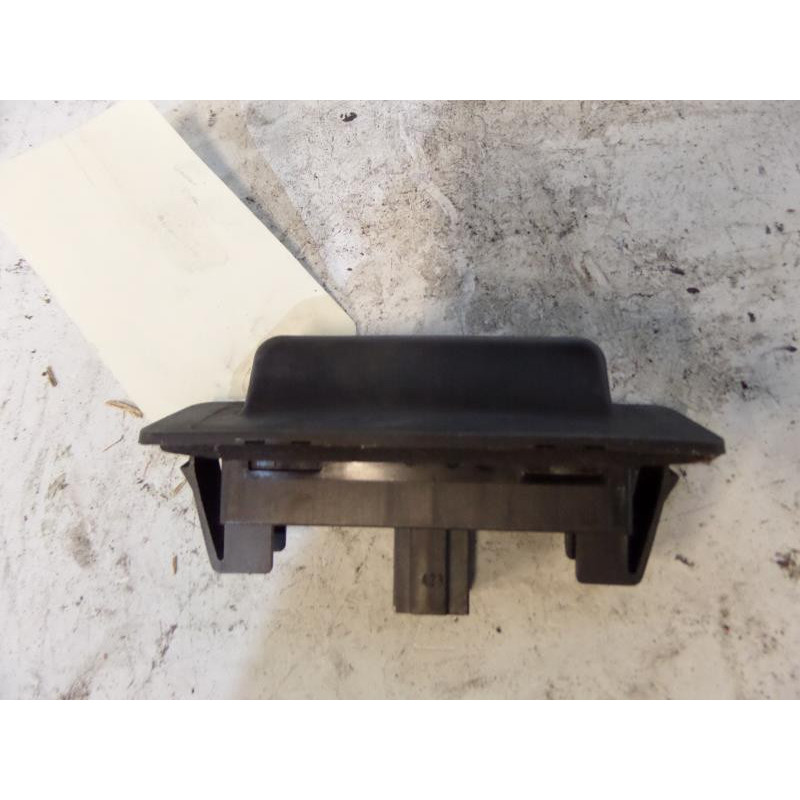 Bouton de coffre RENAULT ESPACE 4 Photo n°1