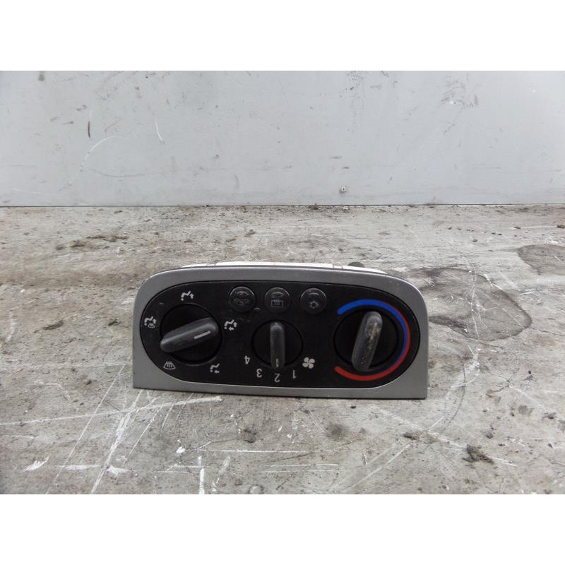 Commande chauffage OPEL COMBO C Photo n°1