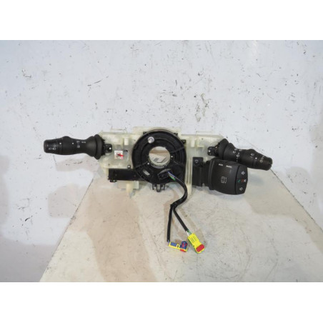 Com (Bloc Contacteur Tournant+Commodo Essuie Glace+Commodo Phare) RENAULT MEGANE 3