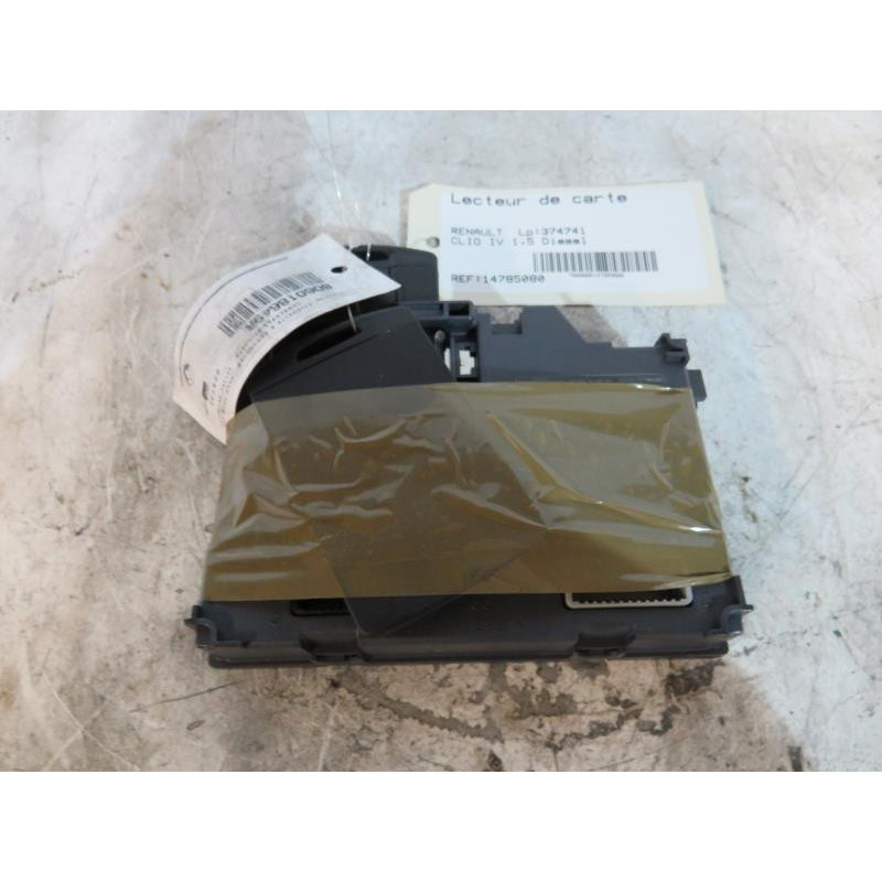 Lecteur de carte (neiman) RENAULT CLIO 4 Photo n°1