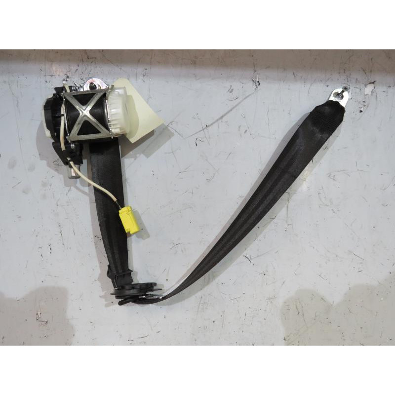 Ceinture avant droit VOLKSWAGEN PASSAT 5 Photo n°1
