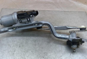 Moteur essuie glace avant TOYOTA YARIS 3