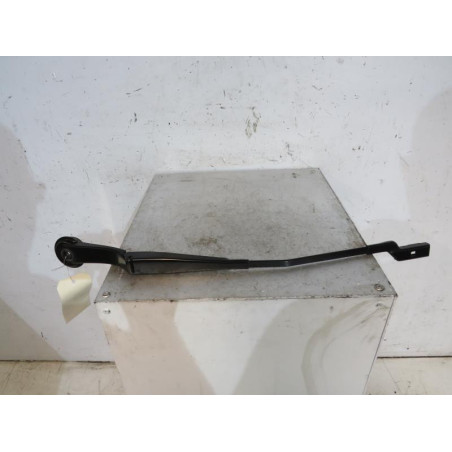 Bras essuie glace avant droit FORD FOCUS 3