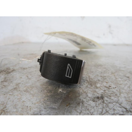 Interrupteur de leve vitre arriere droit FORD FOCUS 3