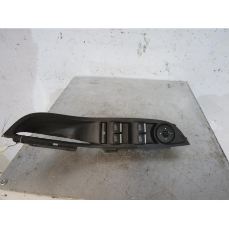Interrupteur de leve vitre avant gauche FORD FOCUS 3