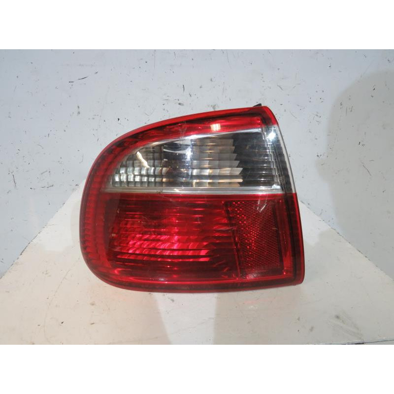 Feu arriere principal gauche (feux) SEAT TOLEDO 2 Photo n°1