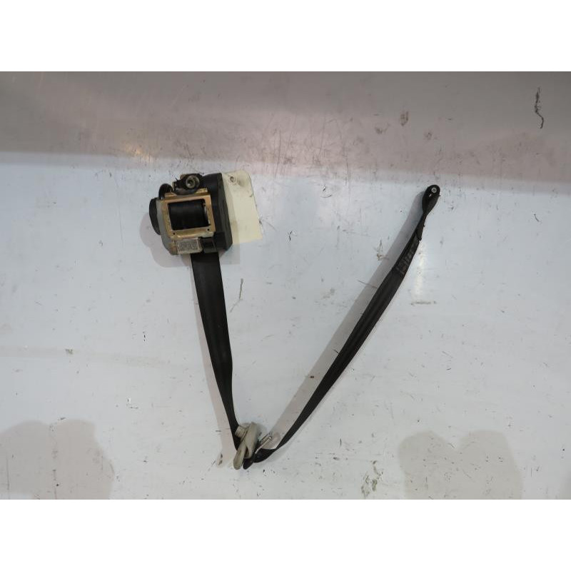 Ceinture avant droit VOLKSWAGEN POLO 3 Photo n°1