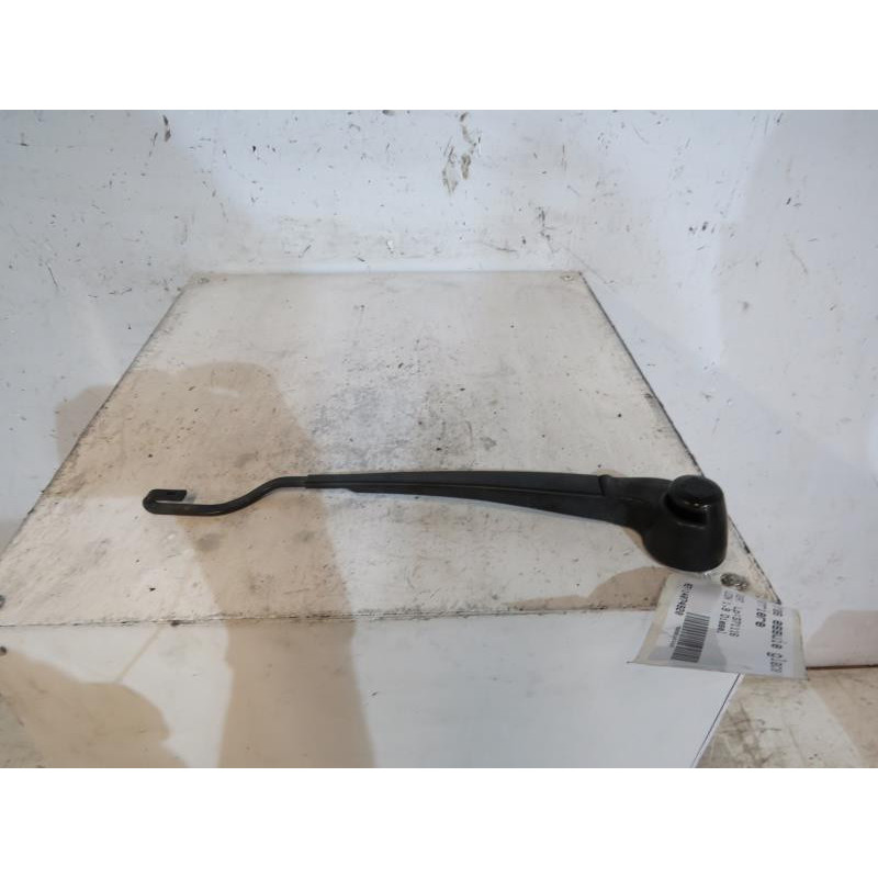 Bras essuie glace arriere SEAT LEON 1 Photo n°1