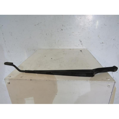 Bras essuie glace avant gauche AUDI A6 2