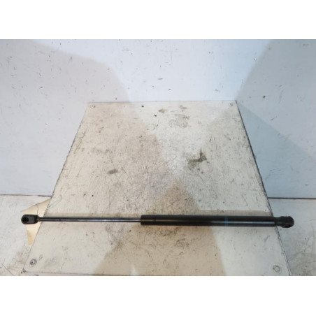 Verin de coffre CITROEN C2