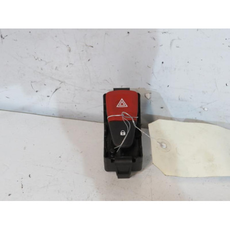 Bouton de warning RENAULT MEGANE 3