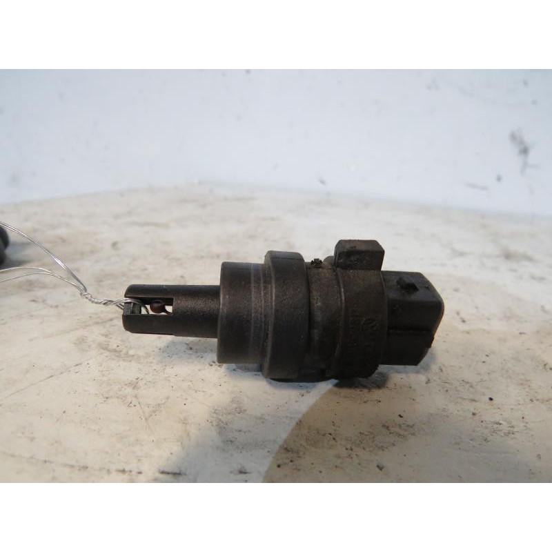 Debitmetre VOLKSWAGEN GOLF 4 Photo n°1