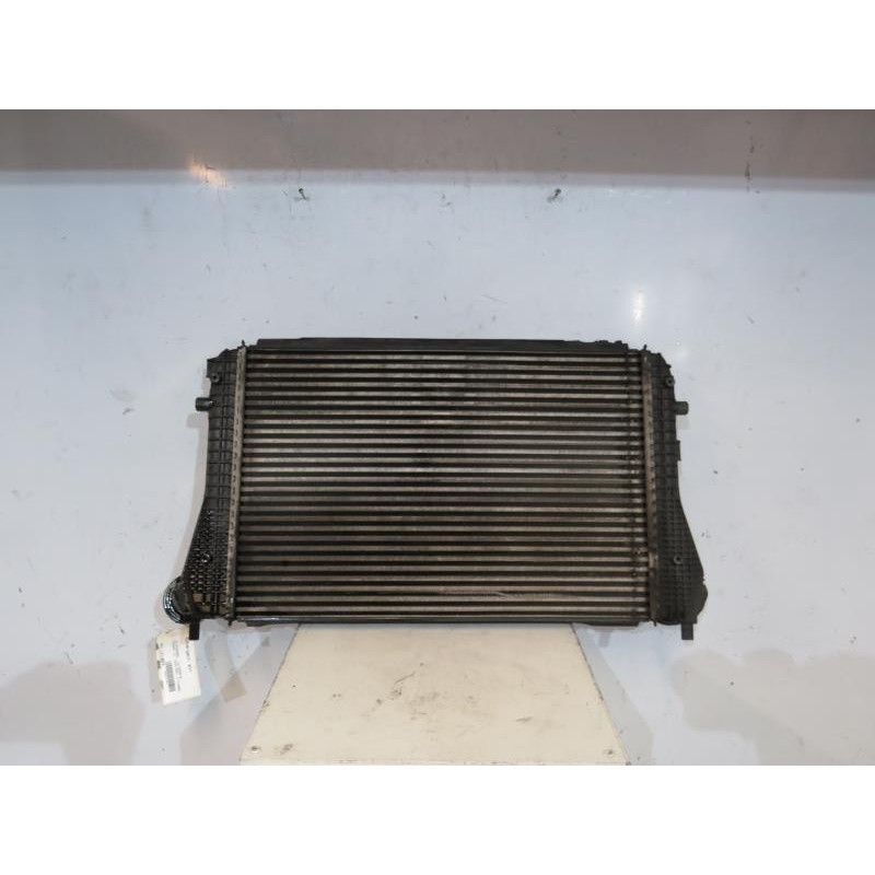 Echangeur air (Intercooler) VOLKSWAGEN PASSAT 5 Photo n°1