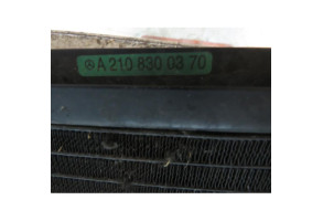 Radiateur clim MERCEDES CLASSE E 210 Photo n°3