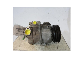 Compresseur clim VOLKSWAGEN PASSAT 4 Photo n°1