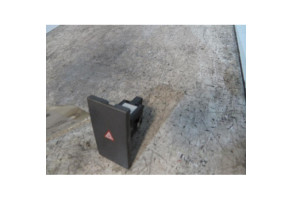 Bouton de warning OPEL VECTRA C Photo n°1