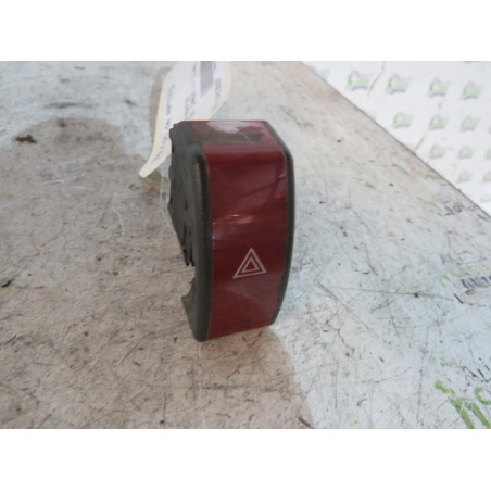 Bouton de warning OPEL COMBO C