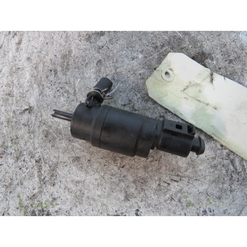 Pompe lave glace avant MERCEDES CLASSE E 210 Photo n°1