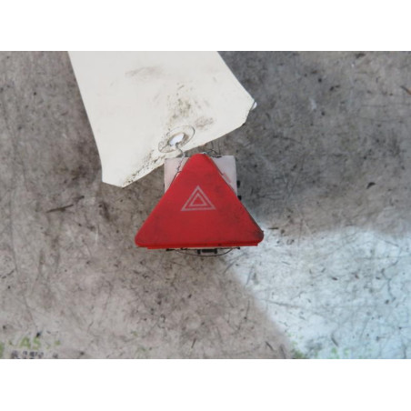 Bouton de warning VOLKSWAGEN TOURAN 1