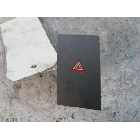 Bouton de warning OPEL VECTRA C