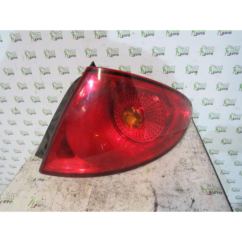 Feu arriere principal droit (feux) SEAT TOLEDO 3 Photo n°1