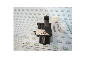 Bloc ABS (freins anti-blocage) VOLKSWAGEN GOLF 4 Photo n°4