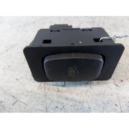 Interrupteur de leve vitre arriere gauche CITROEN C8