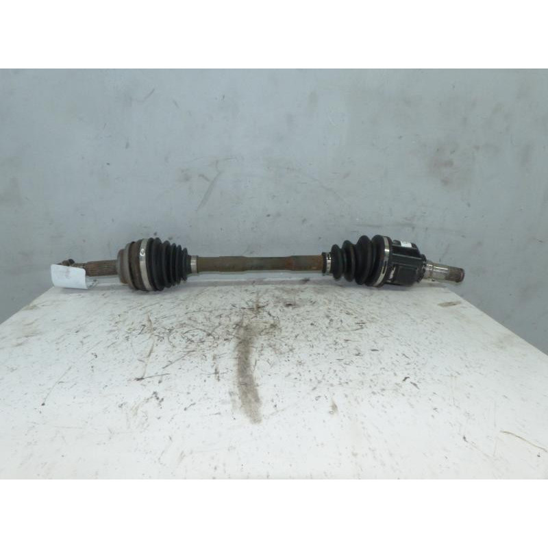 Cardan gauche (transmission) TOYOTA YARIS 1 Photo n°1