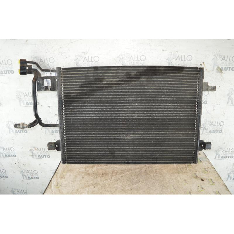 Radiateur clim VOLKSWAGEN PASSAT 4 Photo n°1