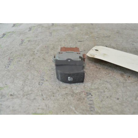 Interrupteur de leve vitre arriere droit RENAULT GRAND ESPACE 4