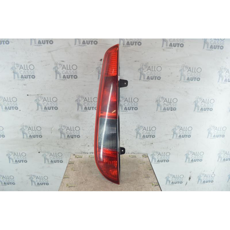 Feu arriere principal gauche (feux) FORD FOCUS 2 Photo n°1
